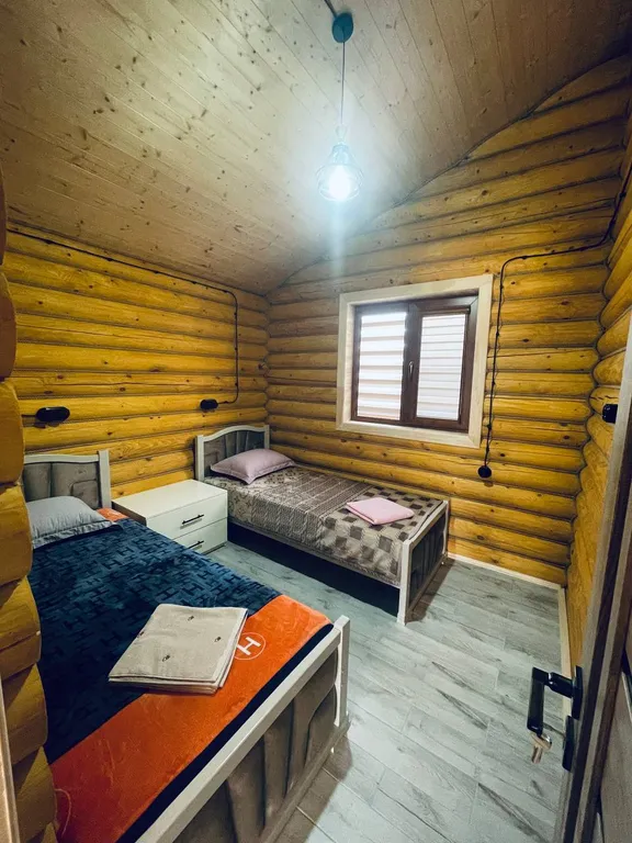 Уютные домики на берегу моря