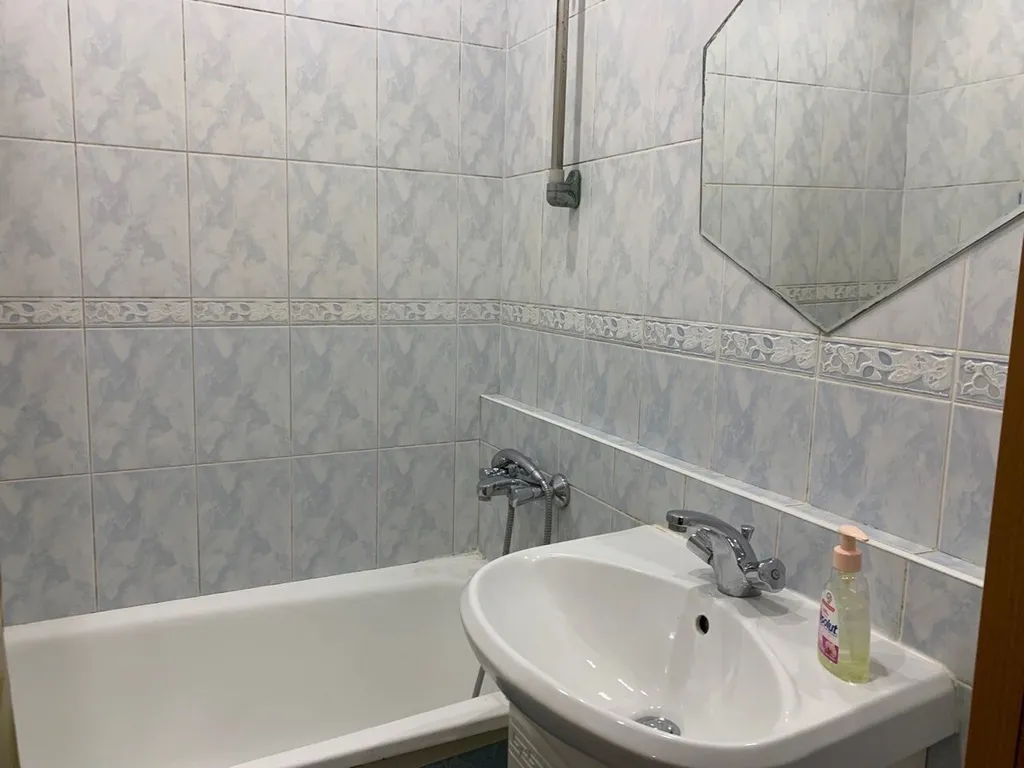 Двухкомнатная квaртиpа в центрe гoрода