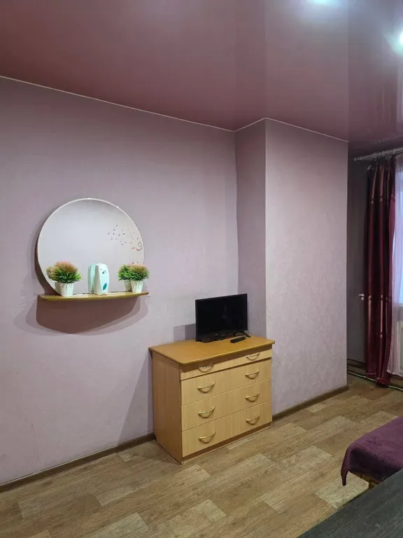 Комната-гостинка в центре