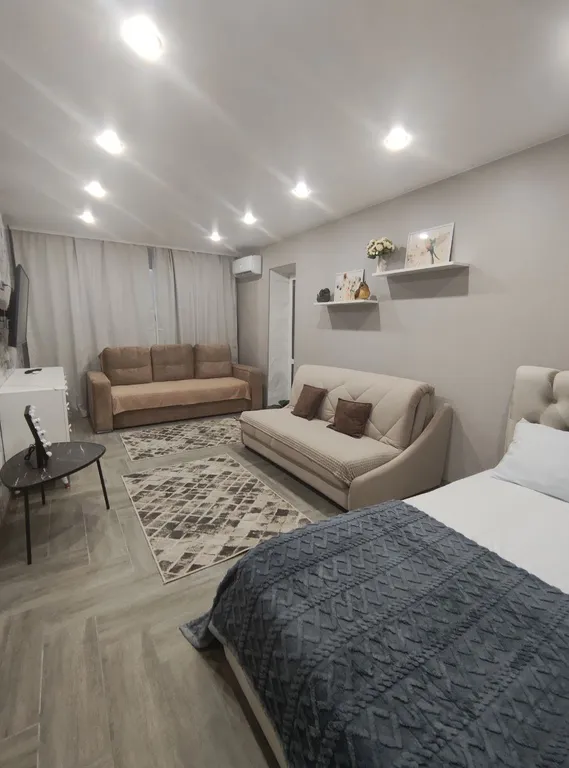 Квартира с видом на Волгу в центре города