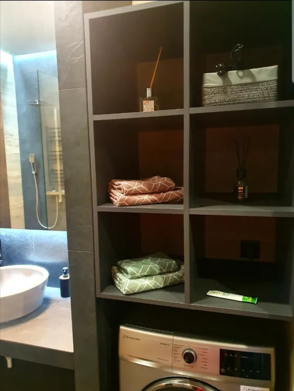 Центр, пешеходная улица Советская, закрытая территория, аллея фонарей