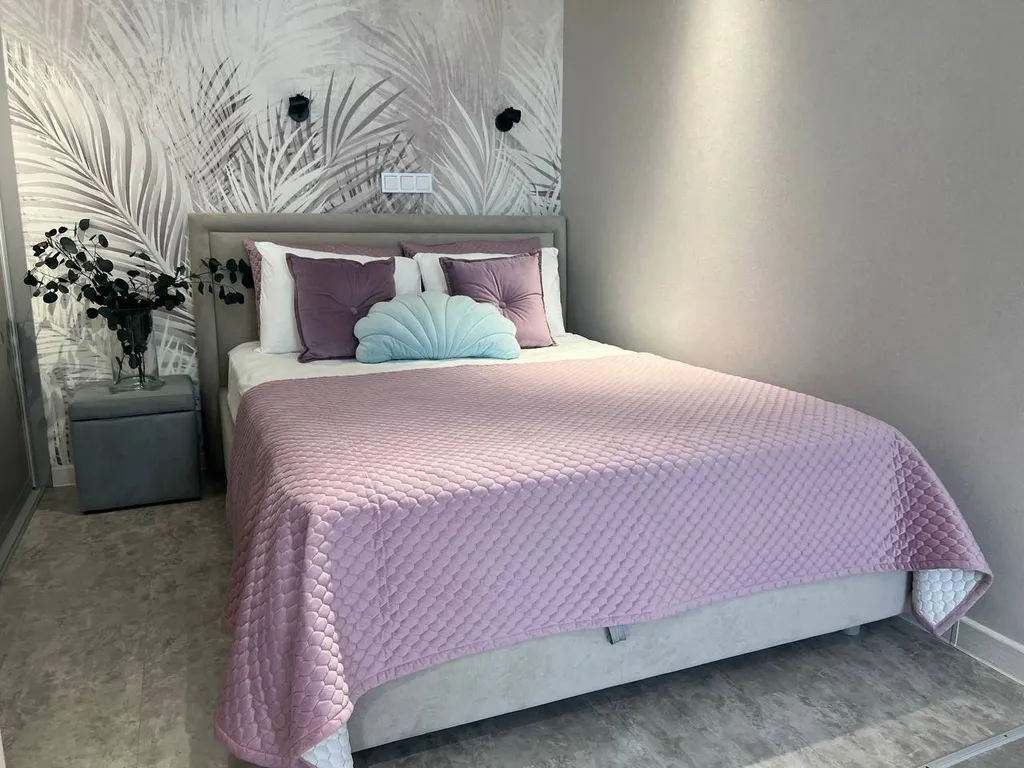 Квартира Апартаменты на высоком этаже с видом на город — Сириус