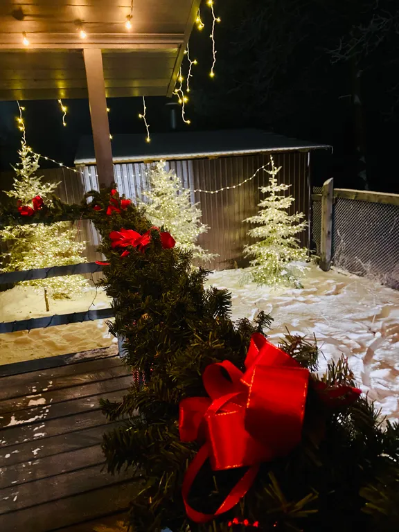 Загородный дом Loft lodge на берегу реки Ангара