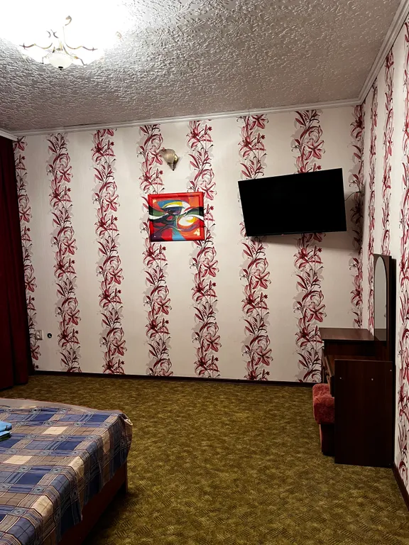 Хорошее жилье у подножья Генуэзской крепости!