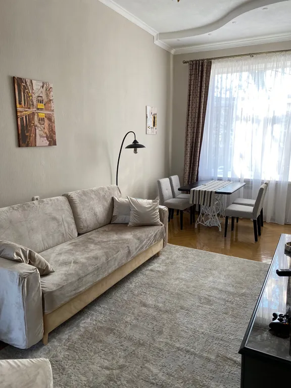 Просторные апартаменты в центре Пятигорска