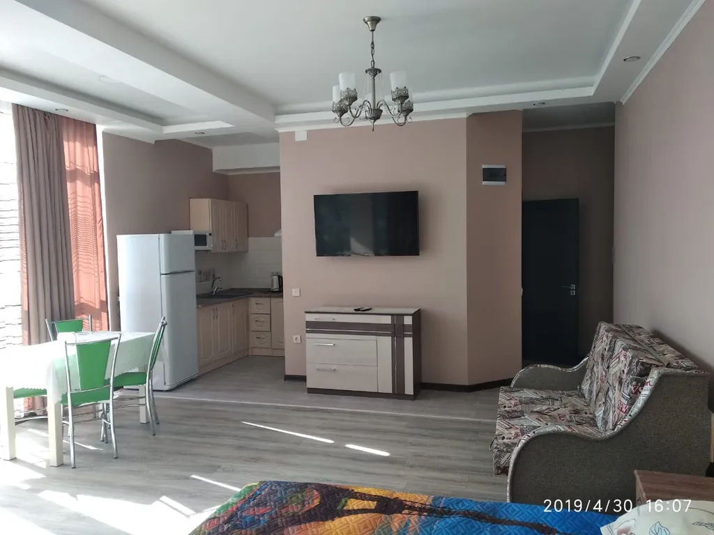 1-комнатная Квартира — аренда посуточно в Алупка