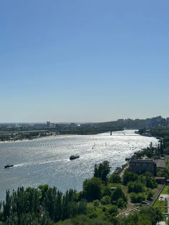 Стильные просторные Апартаменты в центре с видом на реку Дон