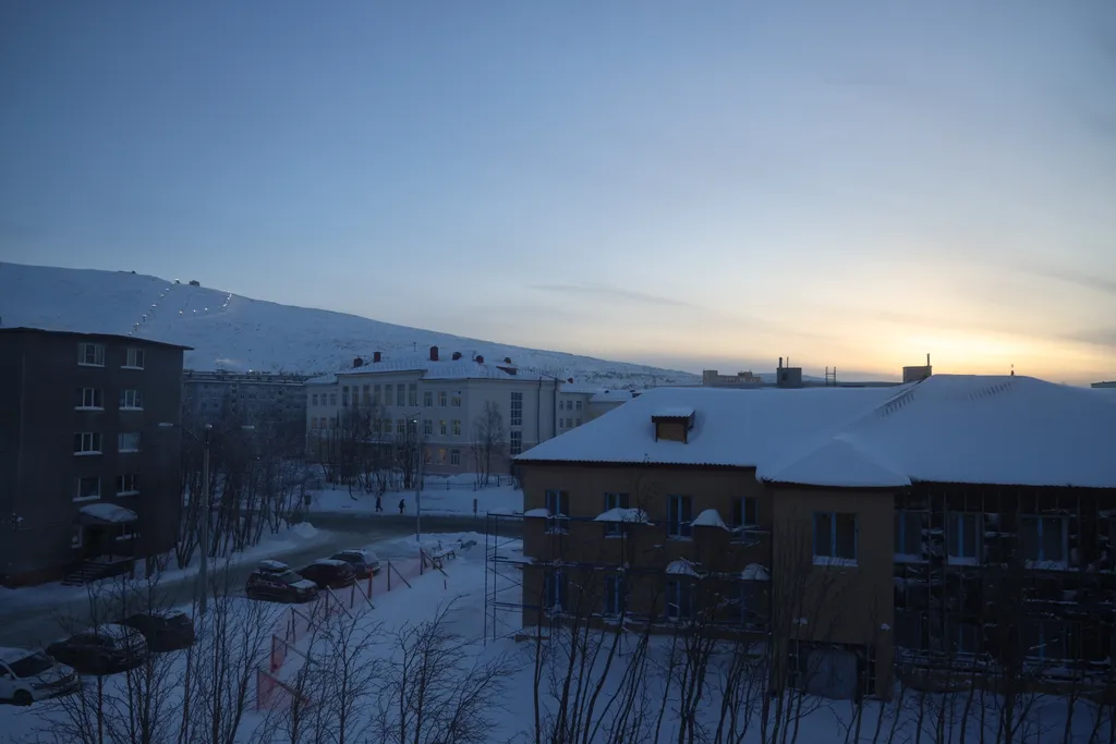 Квартира Квартира в центре с видом на озеро — Кировск