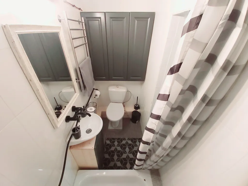 Вместительная однушка у моря