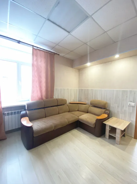 Квартира Видовая евро 2-комнатная, жёлтый нарцисс — аренда посуточно в Асбест