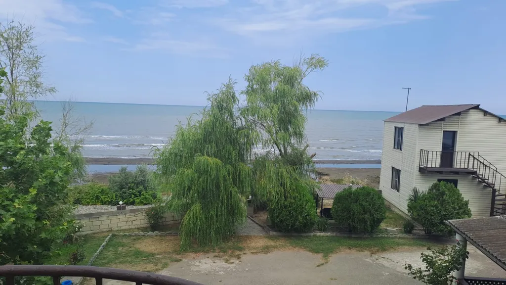 Дача у моря черные пески