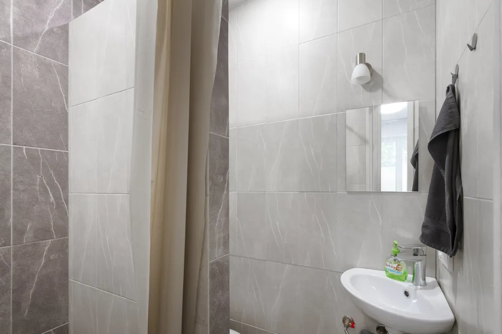 Уютная студия рядом с парком победы