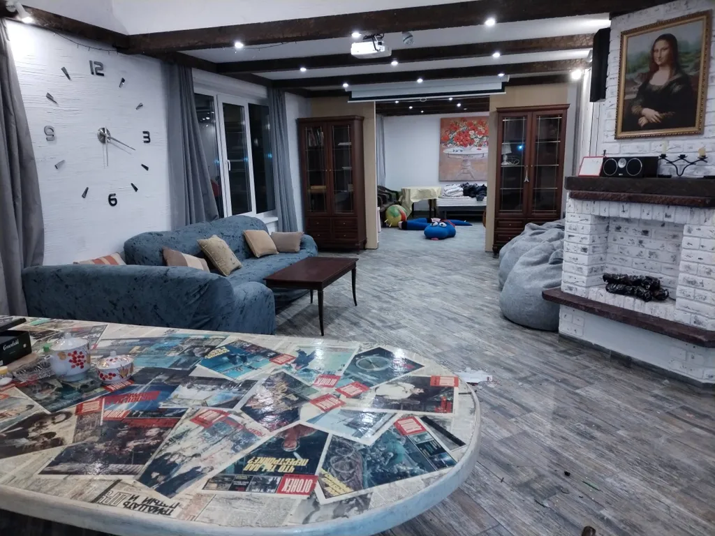 Большой коттедж в лесу — аренда посуточно в Заволжье