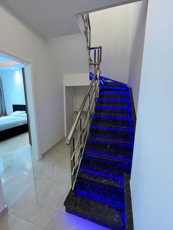 Просторная 2-этажная квартира с видом на море 10 минут от пляжа