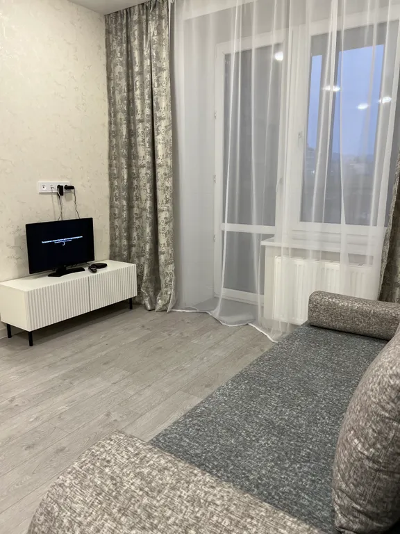 Двухкомнатная квартира в самом центре нашего города с новым ремонтом