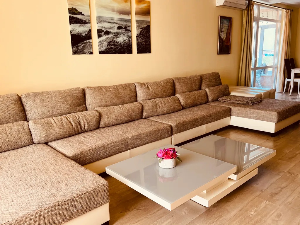 Квартира с видом на море