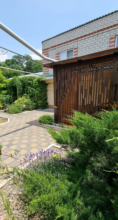 Дом рядом с морем в тихом районе