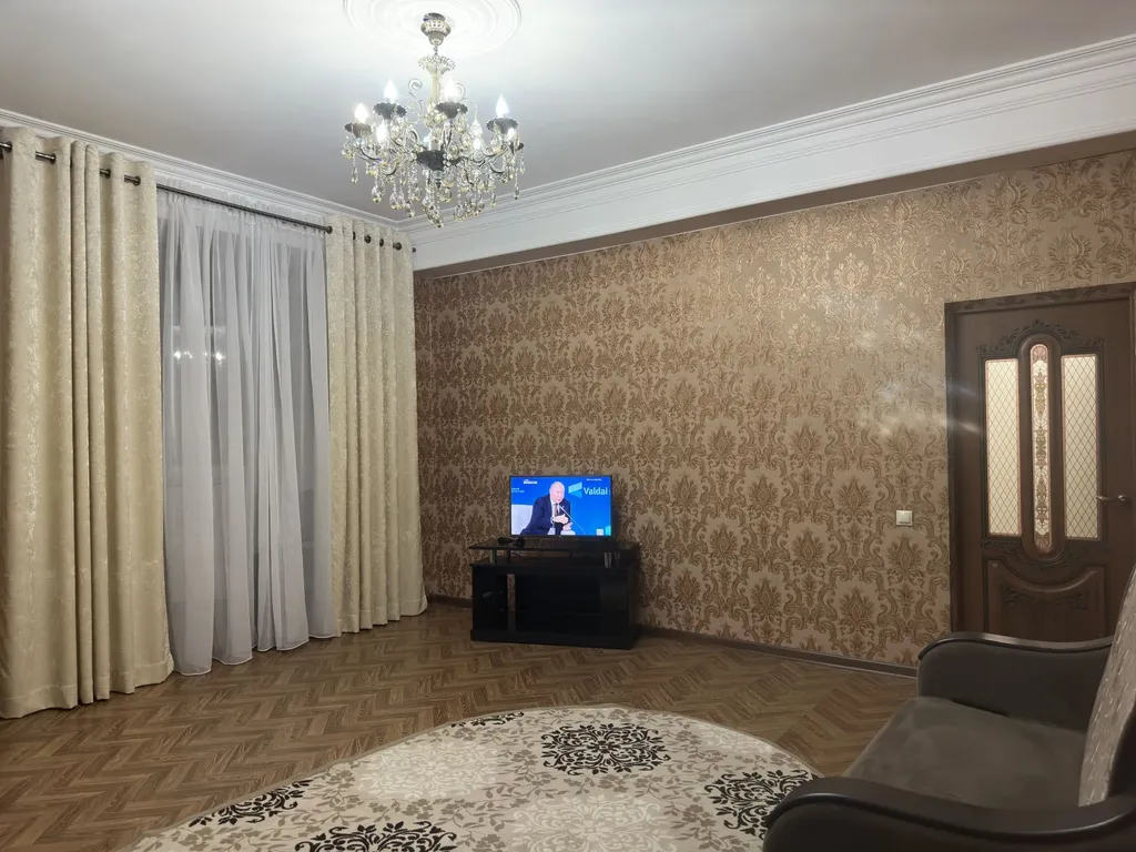 Квартира 2-комнатная Квартира — Махачкала