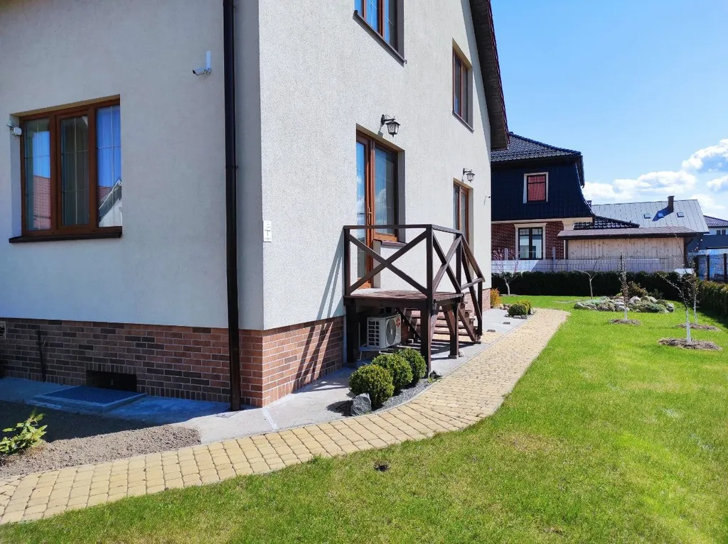 Квартира Квартира Уютная студия в частном доме у моря — Зеленоградск