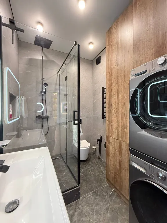 Отличная квартира в модном районе рядом с ТРЦ Мега Алматы