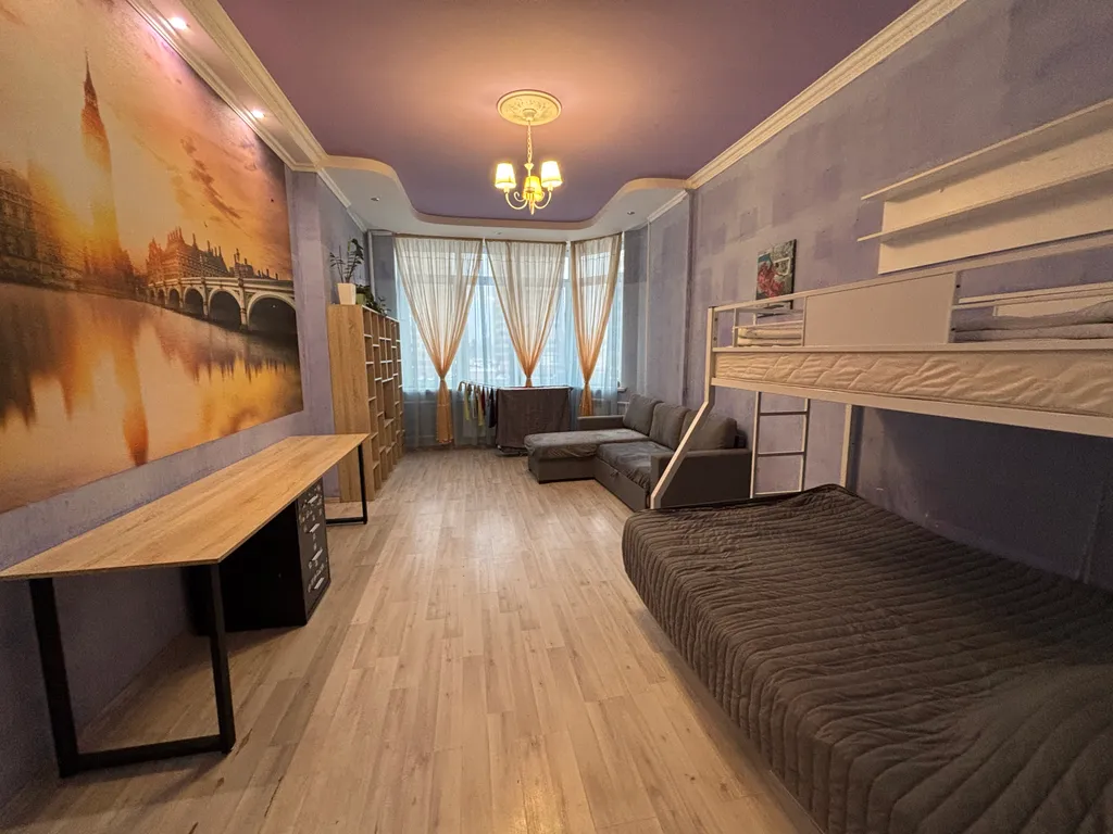 Квартира у Дворца спорта