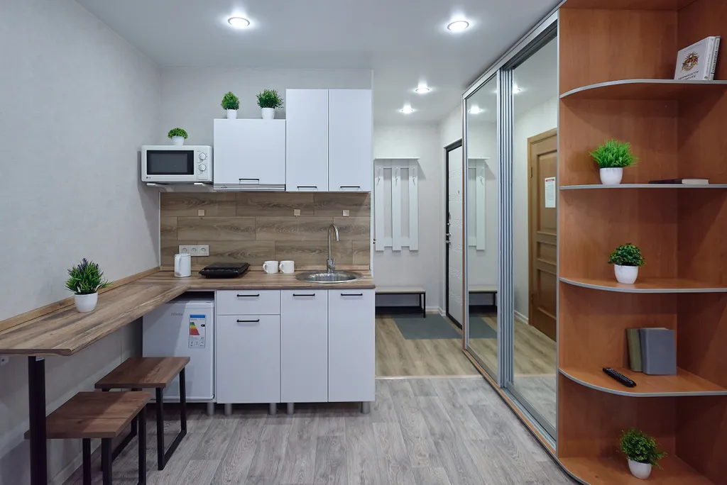 Студия в центре возле "Лампочки"(гастрохолл).  ТЦ "Лето"