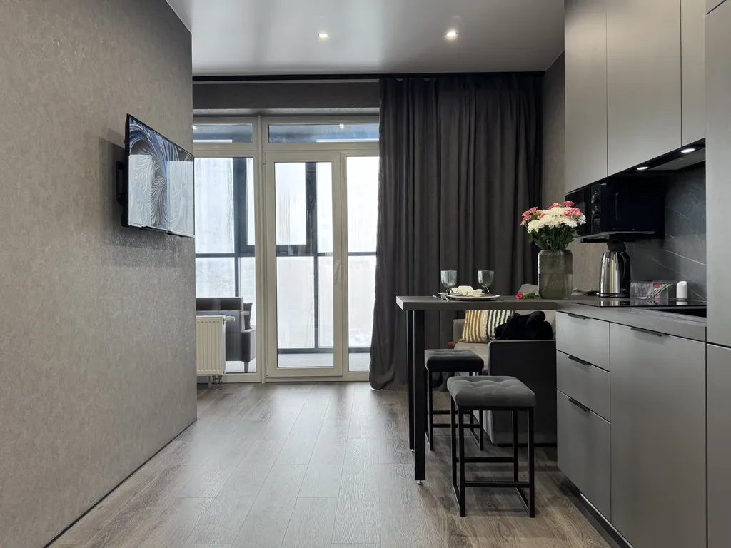 Современная квартира в новом деловом центре Новосибирска