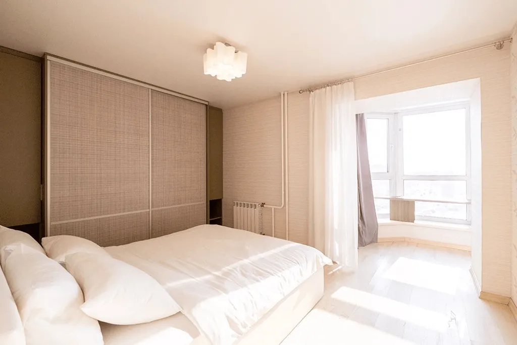 С панорамным видом рядом с проспектом Ленина