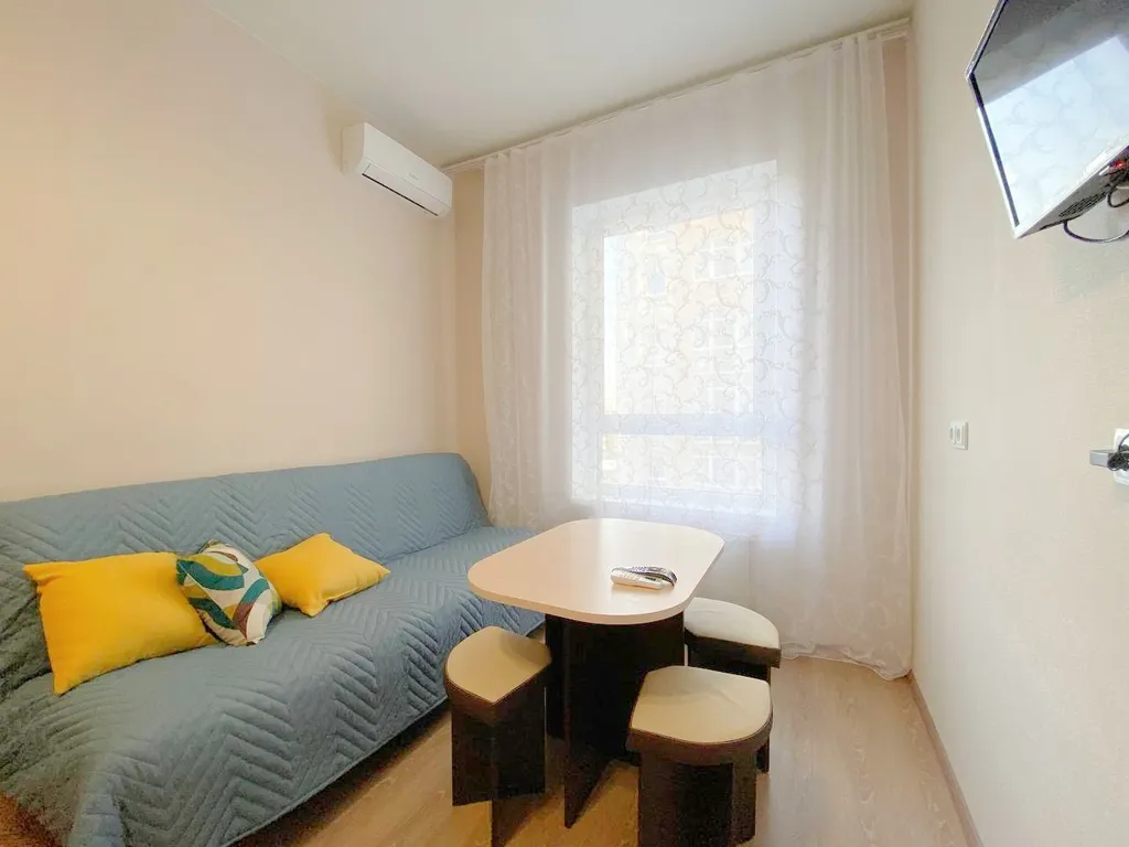 Апартамент на первой береговой линии моря с парковкой