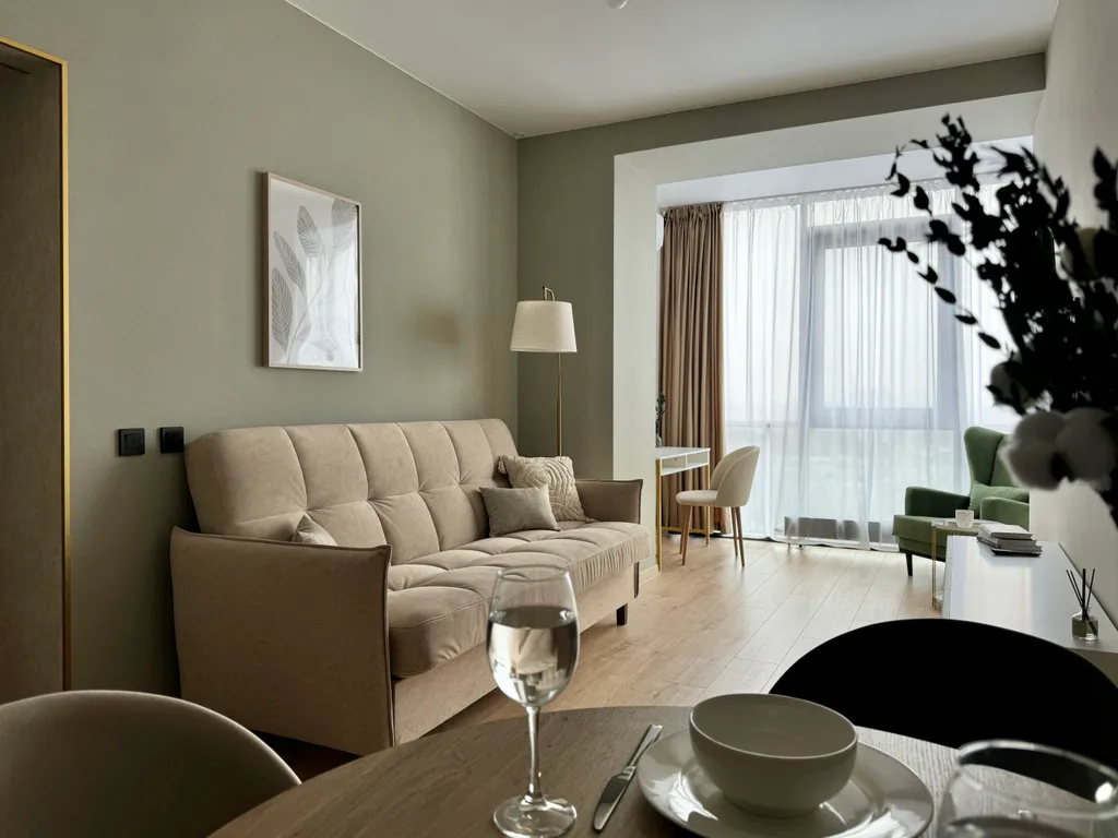 2-комнатная квартира в ЖК Скандис Озеро около ТРЦ Планета