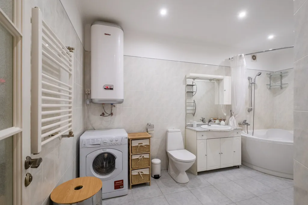 Апартаменты Кареты и Лошади с тремя спальнями рядом с Эрмитажем