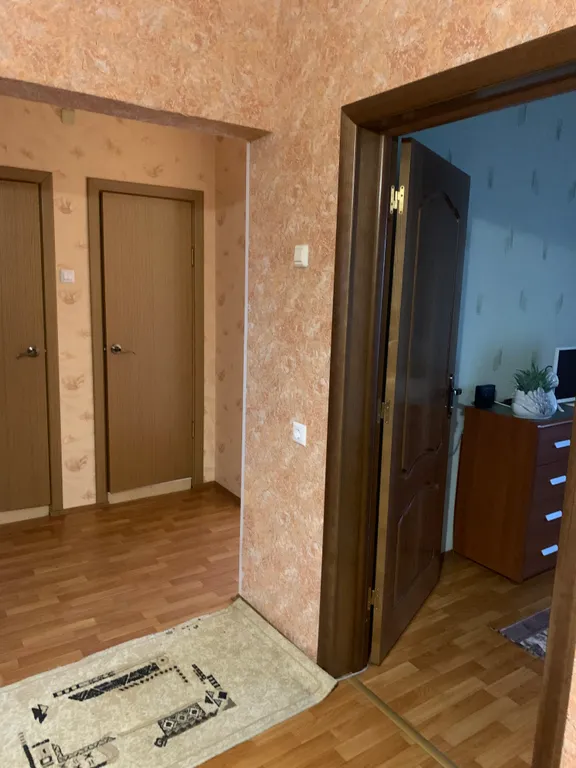 Дом с видом на Ледовый дворец