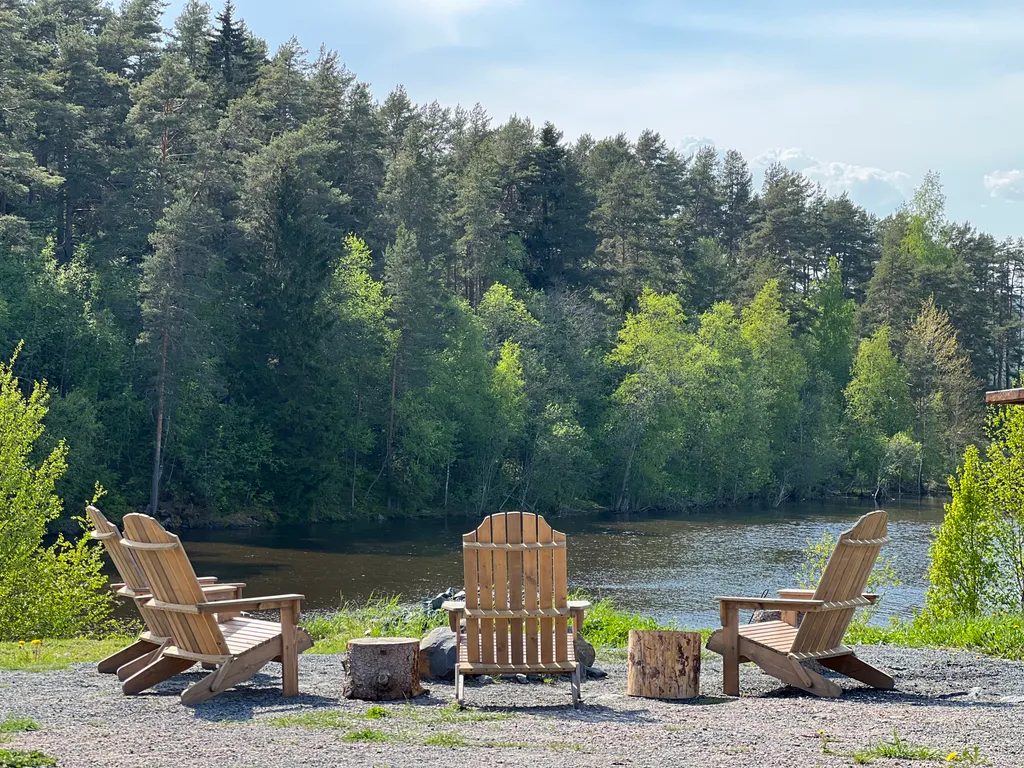 Дом на берегу Ладоги