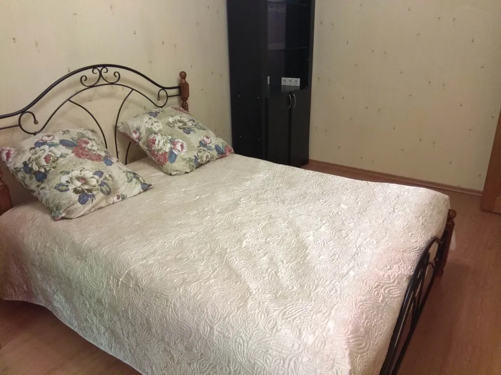 Трехкомнатные апартаменты на Грибоедова