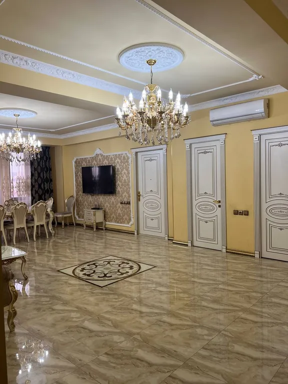 Luxury 5 bedroom property in the centre