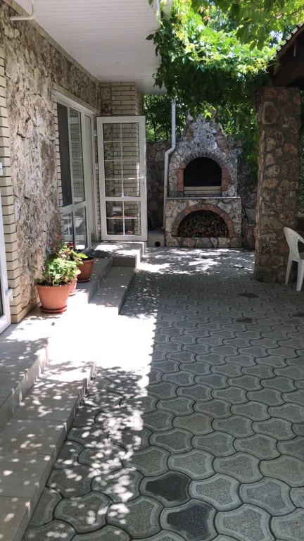 Двухкомнатный номер с отдельной изолированной комнатой