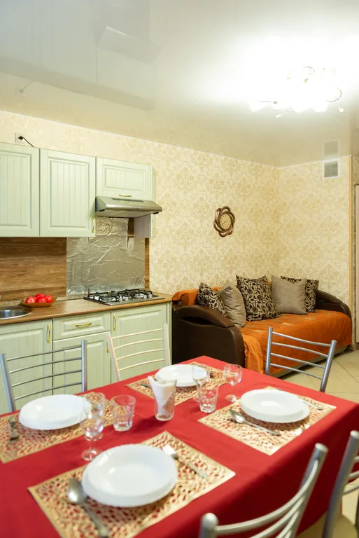 Трёхкомнатные апартаменты рядом с вокзалом