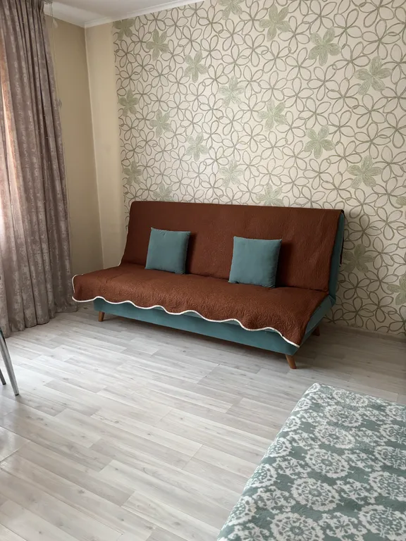 1-к квартира на 5 человек!