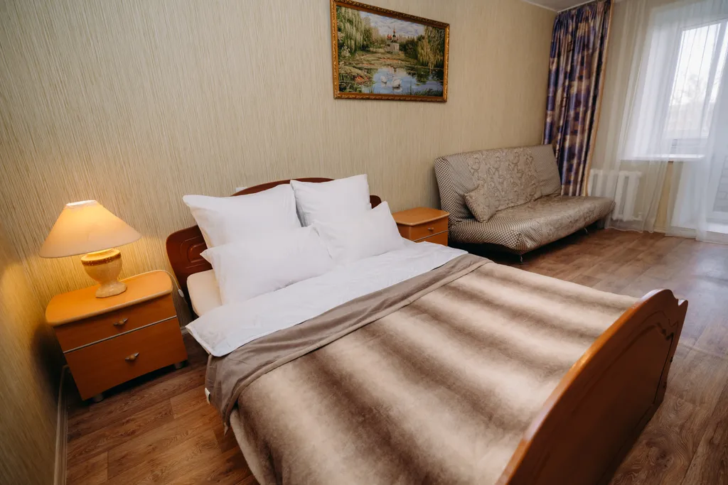 2-комнатная квартира на площади Победы