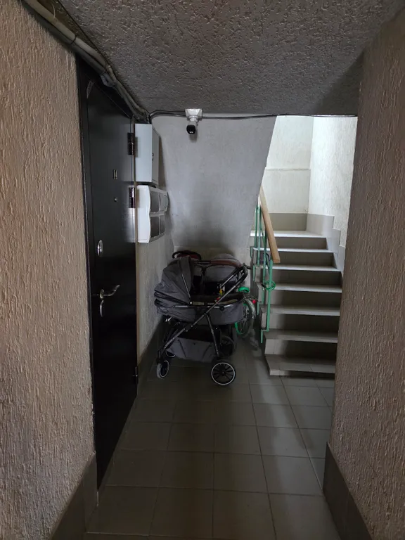 2 комнатная квартира с раздельными комнатами. на ул. Донская 26А