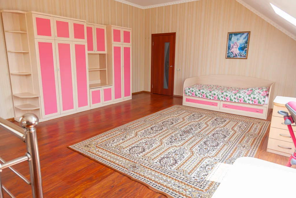 4-комнатная квартира с гаражом у моря