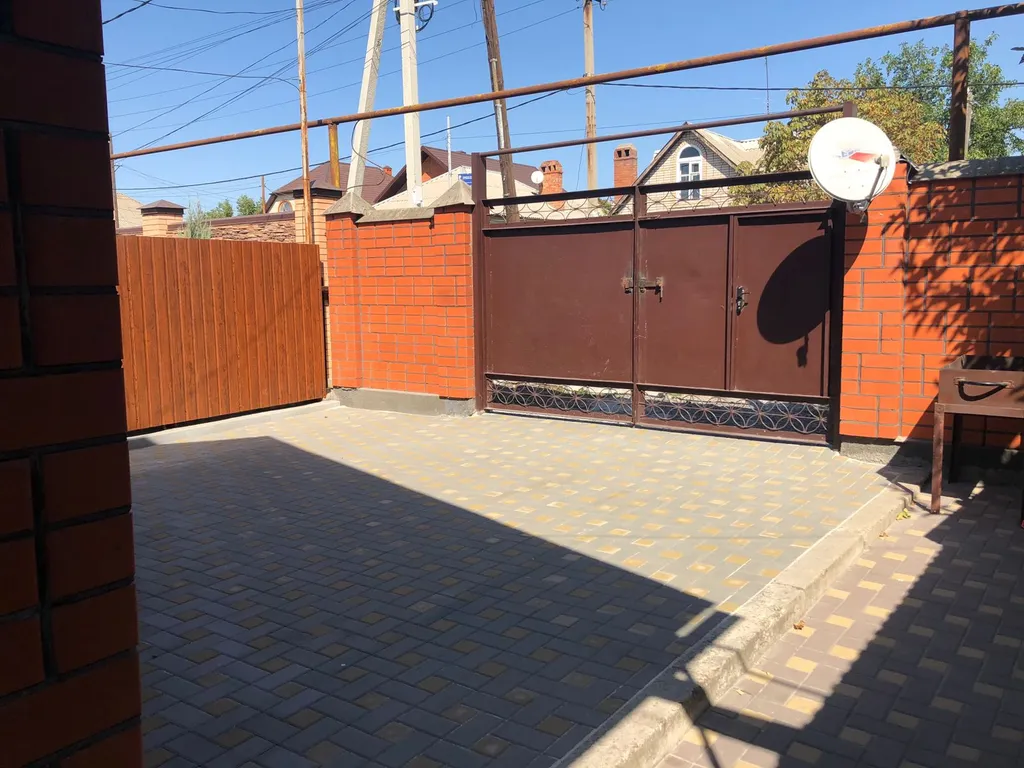 Коттедж в центре с собственным двором