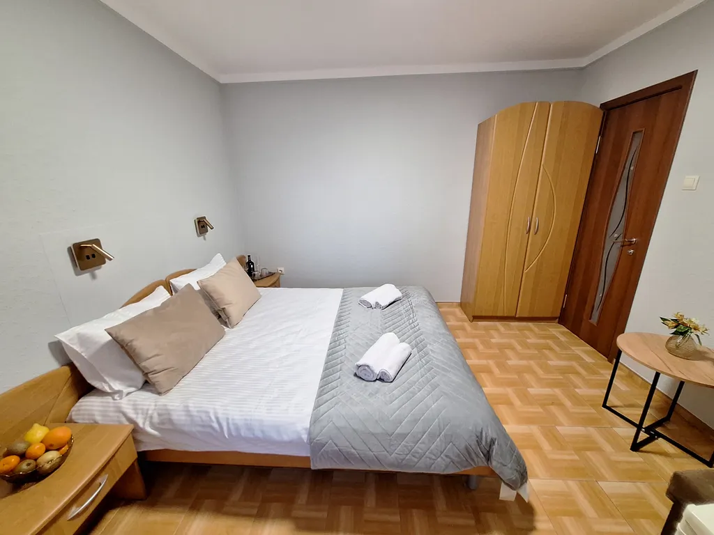 Квартира Квартира Небо трёхместный комфортный номер с кроватями twin/dbl — Геленджик