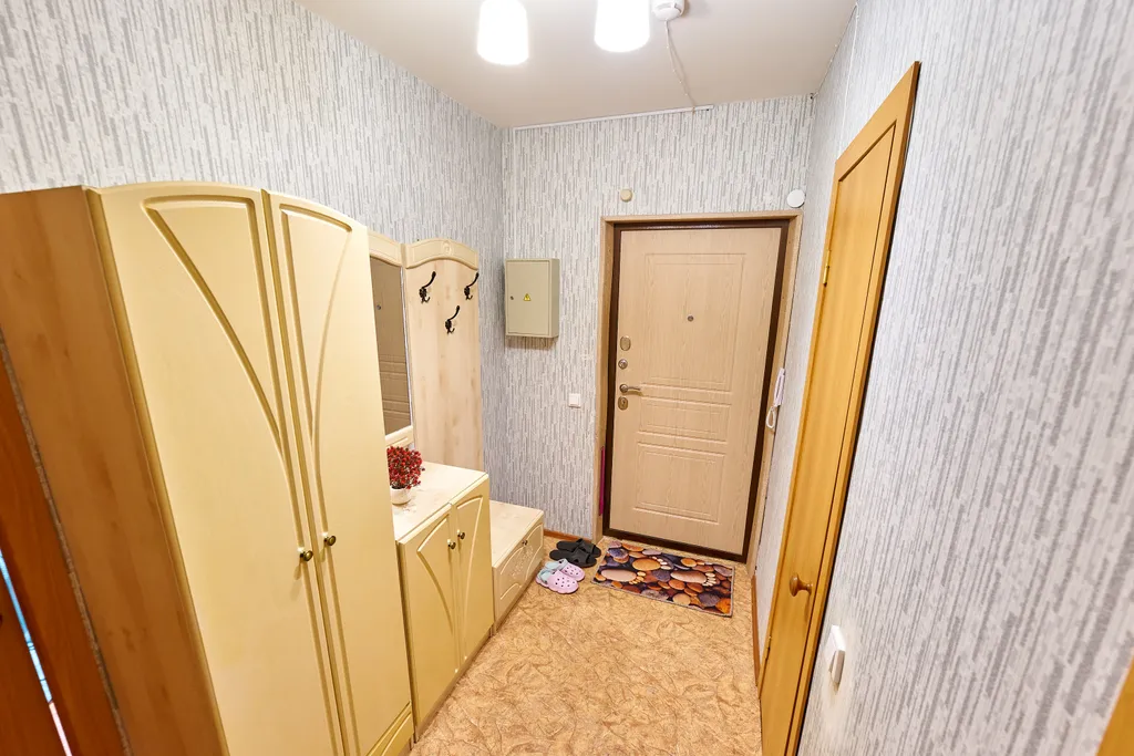 Уютная двухкомнатная квартира с отдельной кухней на 7 человек