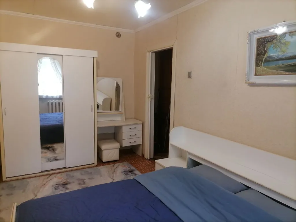 Квартира в районе площади победы