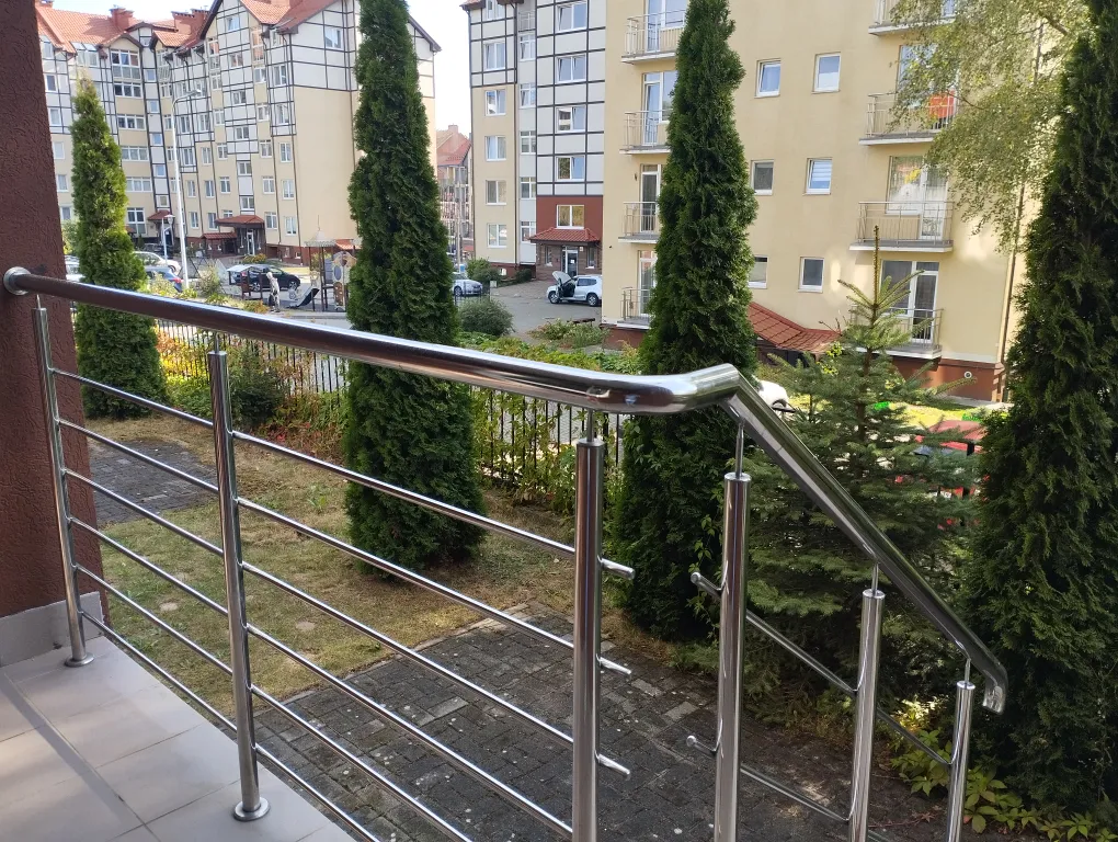 Квартира Уникальная квартира с выходом на свою зелёную террасу, до моря 15 минут — Светлогорск