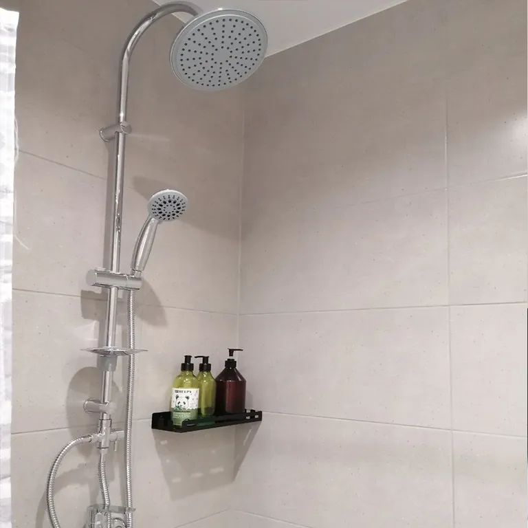 Просторная студия с видом на лес