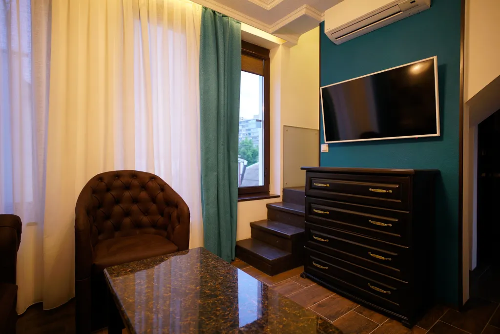 Двухэтажные 3-х комнатные апартаменты с 2 спальнями у Арбата