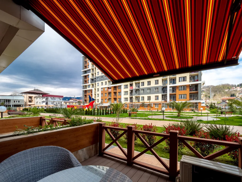 Терраса у моря