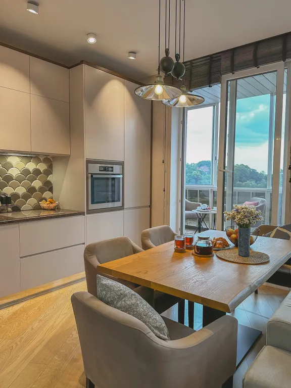 Квартира с видом на озеро в центре Светлогорска